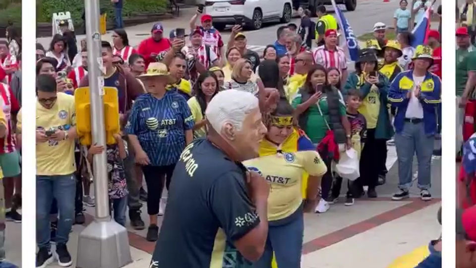 Fans Dancing in front of Stage